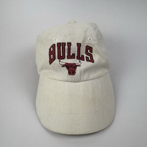 Chicago Bulls White Strap Back Hat Cap NBA Anvil 90s Vintage
